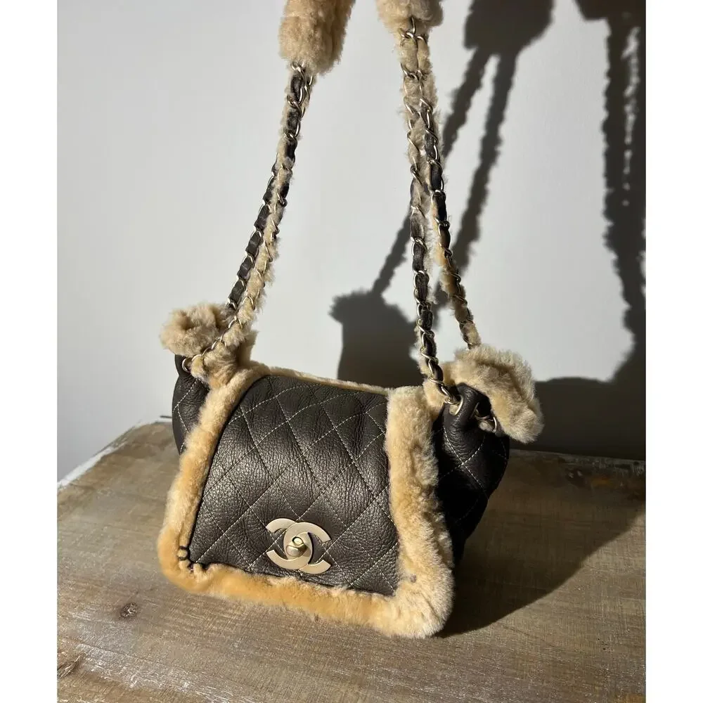 Vintage Chanel Small Shearling Accordion Flap Bag - Picture 8 of 10